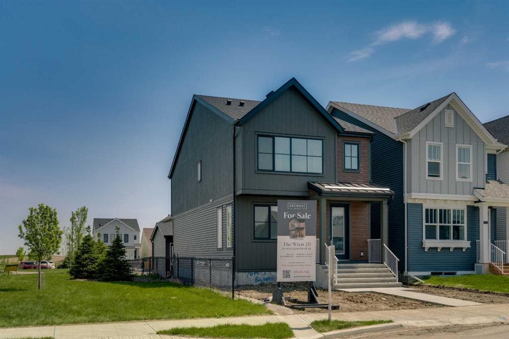 3-bed Detached for sale at 76 Heirloom Drive SE, Calgary