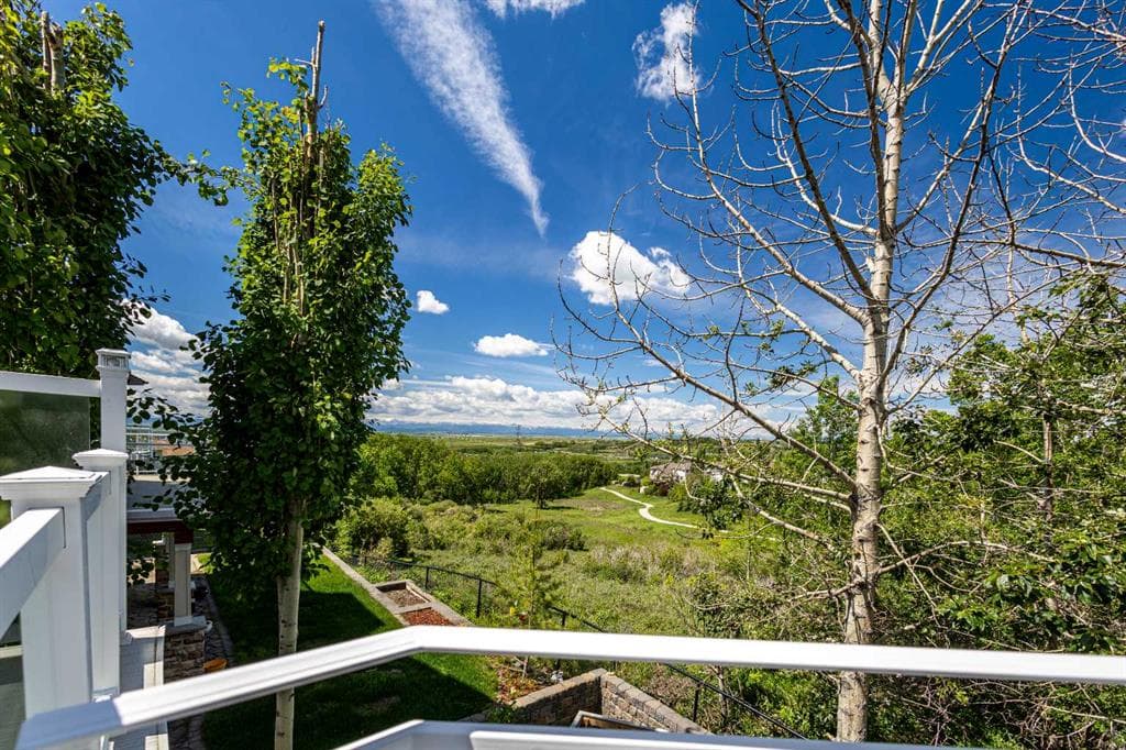 3-bed Detached for sale at 76 Rockywood Park NW, Calgary