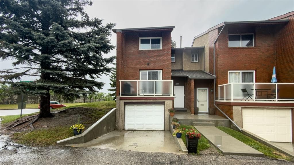 2-bed Townhouse for sale at 101, 1305 Glenmore Trail, Calgary