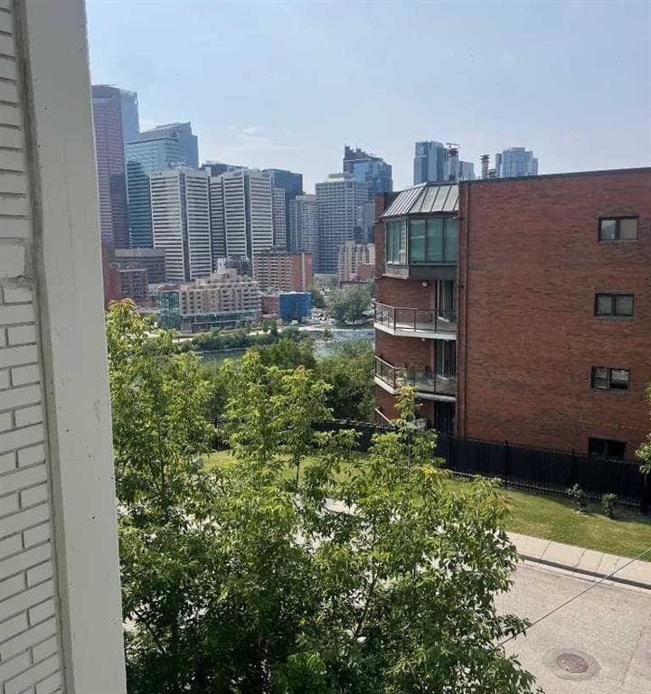 1-bed Apartment for sale at 401, 316 1 Avenue NE, Calgary
