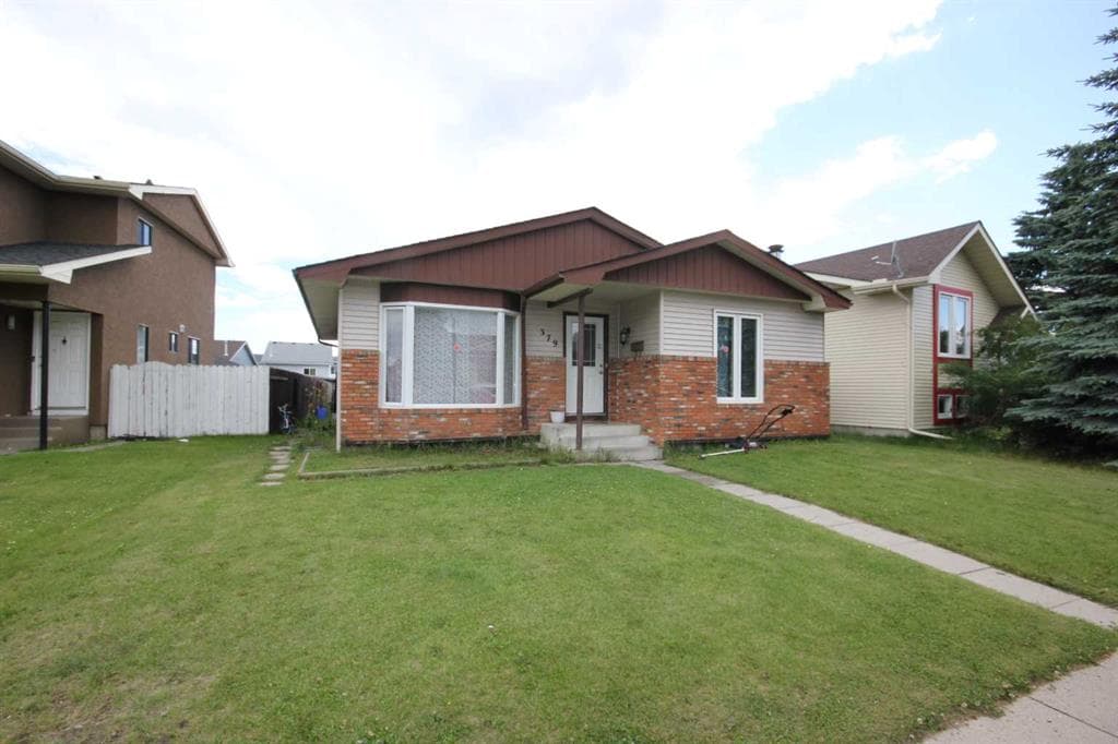 379 Falmere Road NE — photo 1