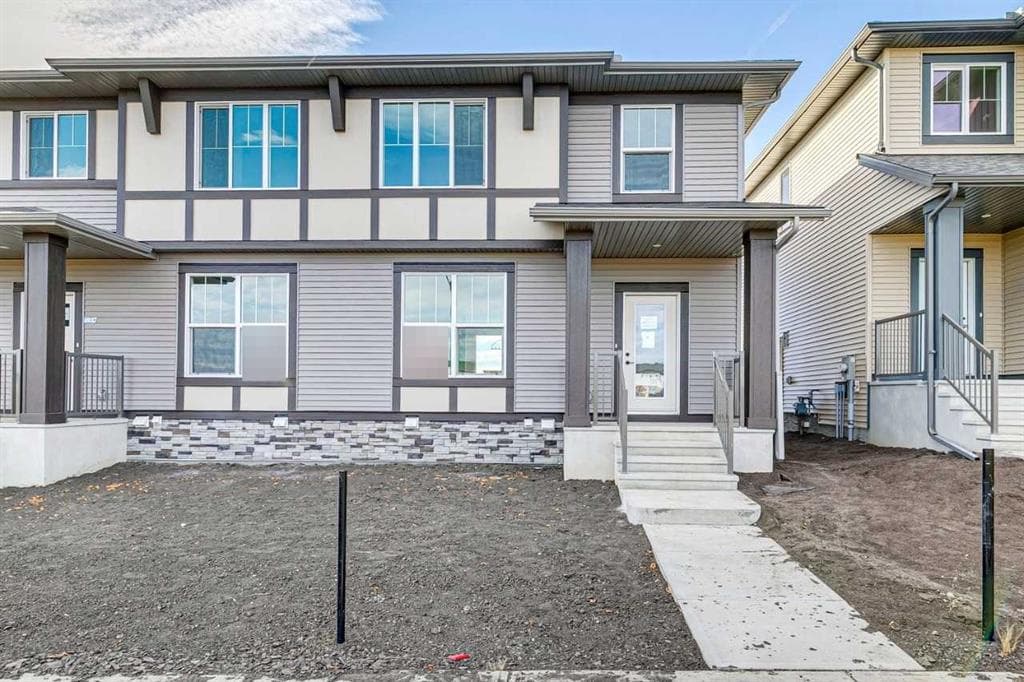 3-bed Semi-detached for sale at 27 Creekstone Walk SW, Calgary