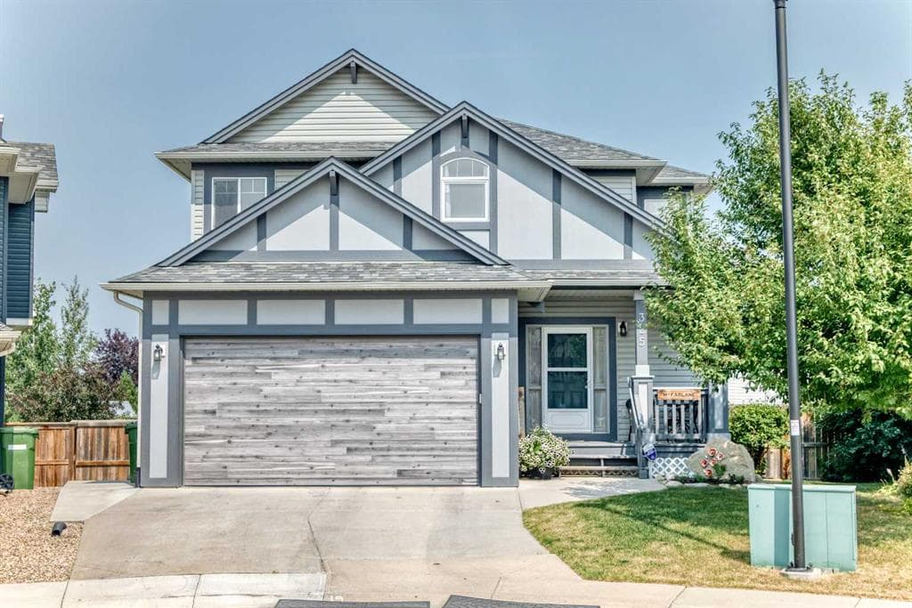 4-bed Detached for sale at 325 Luxstone Green SW, Airdrie