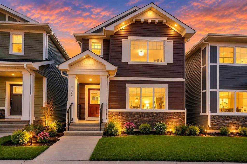 3-bed Detached for sale at 734 Bayview Hill SW, Airdrie