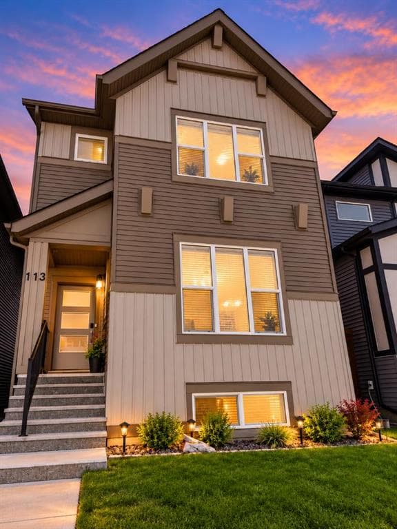 6-bed Detached for sale at 113 Corner Glen Way NE, Calgary