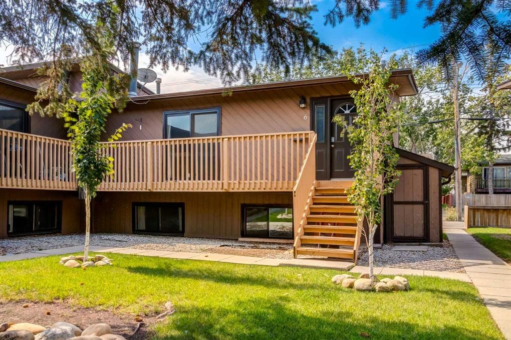 3-bed Townhouse for sale at 6, 4527 73 Street NW, Calgary