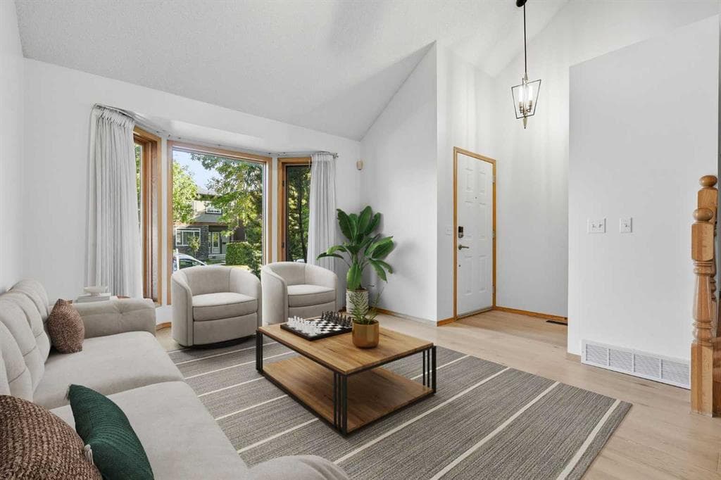 4-bed Detached for sale at 463 23 Avenue NW, Calgary