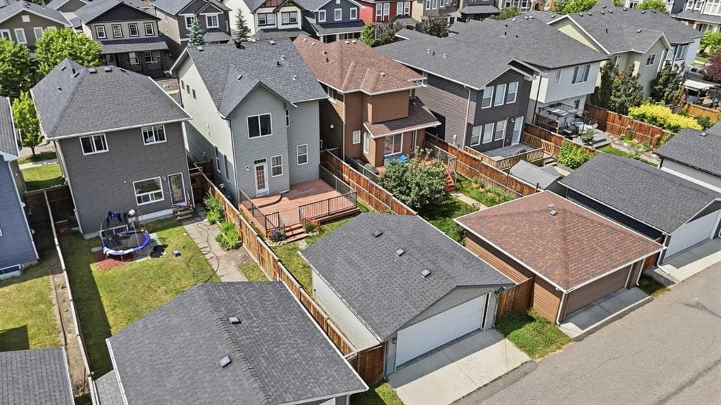 74 Ravenswynd Rise SE — photo 1