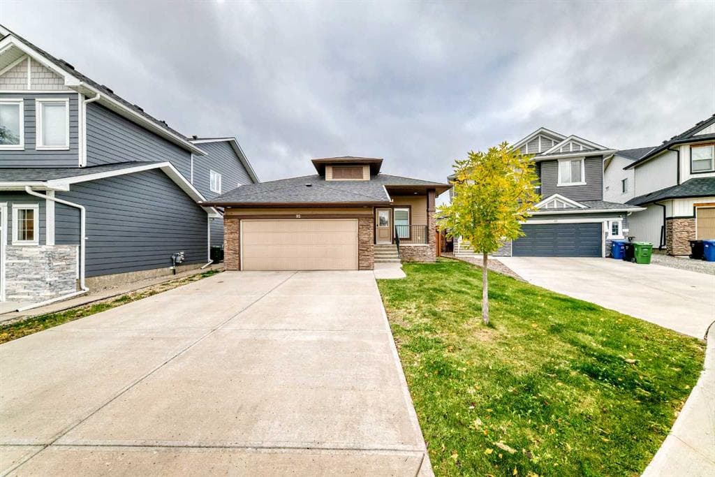 6-bed Detached for sale at 92 Evansfield Place NW, Calgary