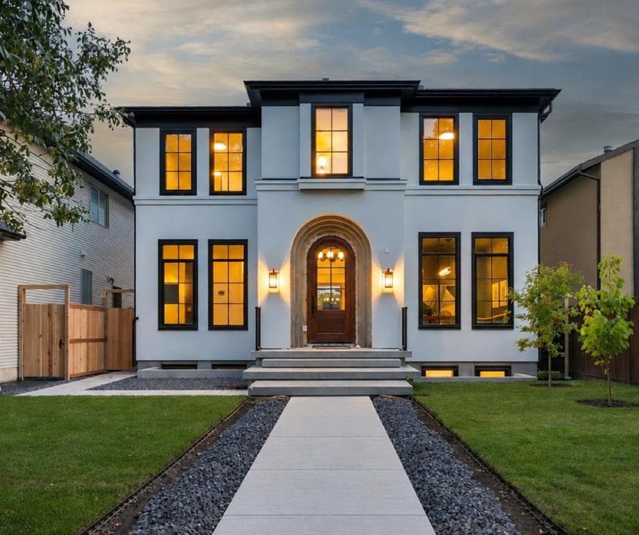 4-bed Detached for sale at 2235 6 Avenue NW, Calgary
