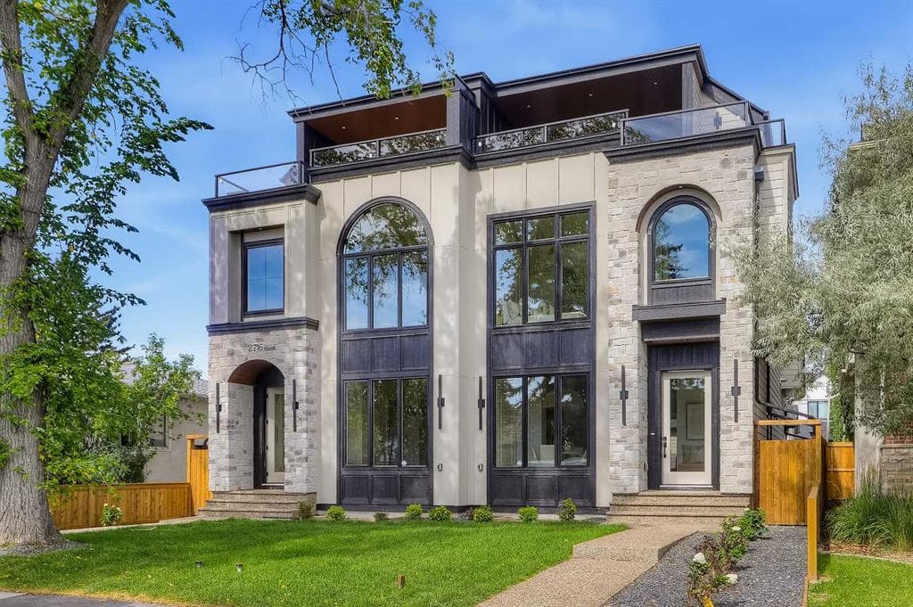 4-bed Semi-detached for sale at 2714 3 Avenue NW, Calgary