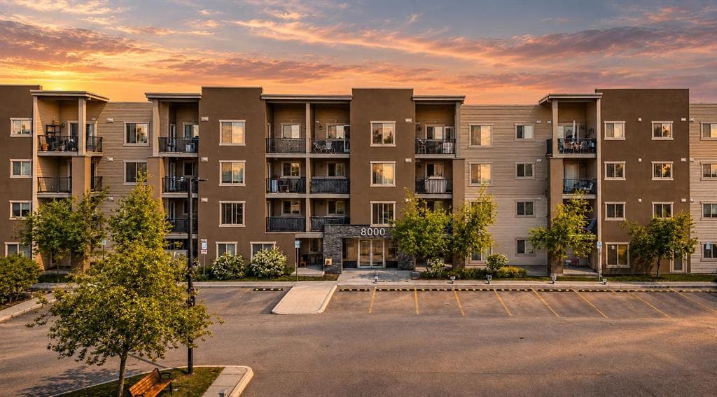 2-bed Apartment for sale at 8112, 403 Mackenzie Way SW, Airdrie
