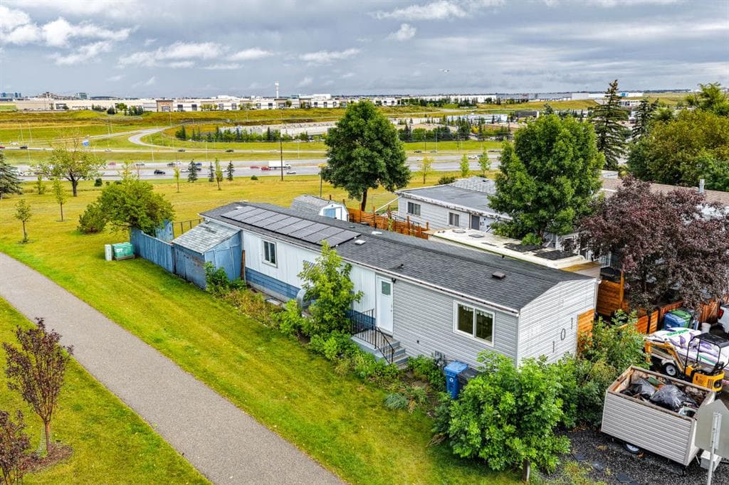 2-bed Detached for sale at 101 Huntstrom Drive NE, Calgary