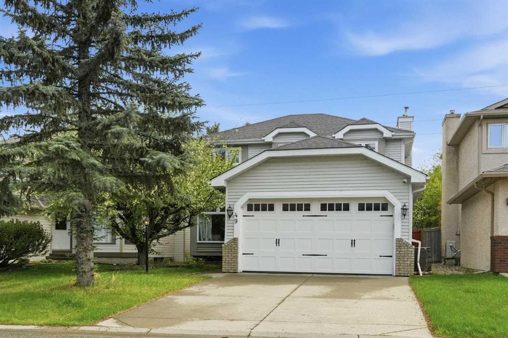 4-bed Detached for sale at 49 Shawbrooke Close SW, Calgary