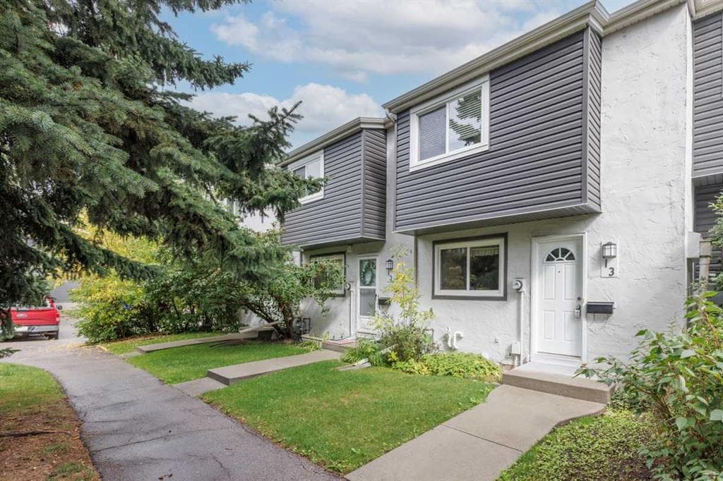 2-bed Townhouse for sale at 13, 11407 Braniff Road SW, Calgary