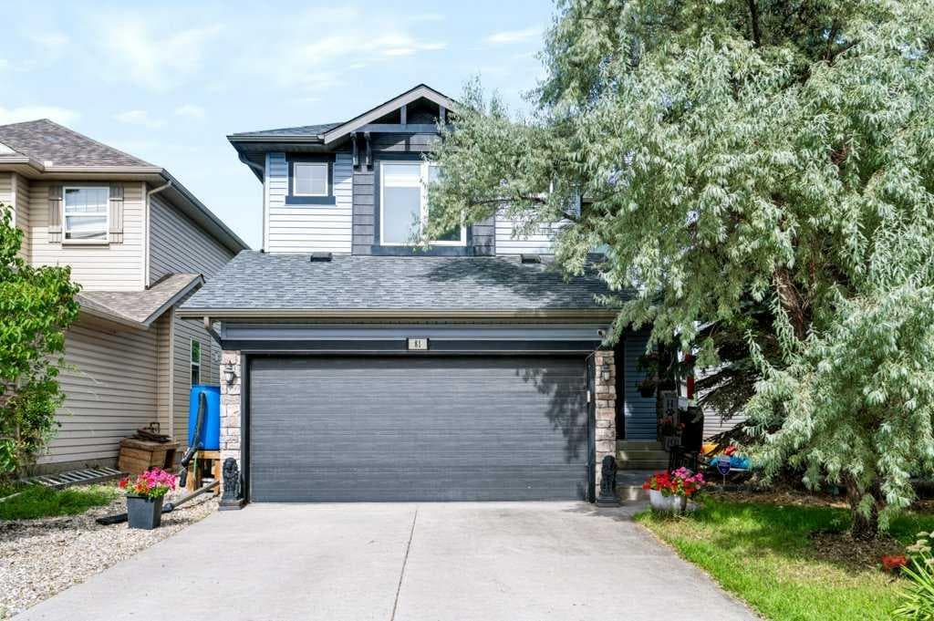 4-bed Detached for sale at 81 Chapman Close SE, Calgary