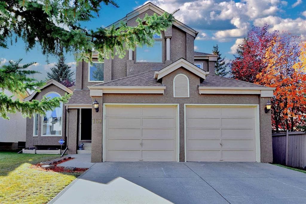 3-bed Detached for sale at 131 Hawkstone Drive NW, Calgary