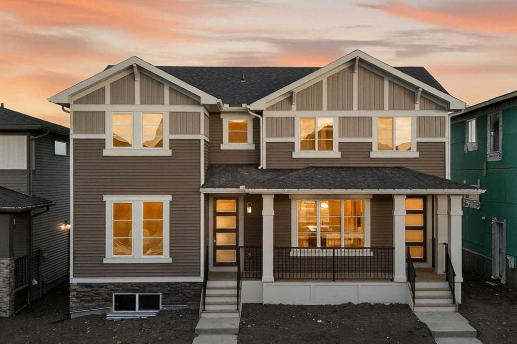 4-bed Semi-detached for sale at 215 Waterford Heights, Chestermere