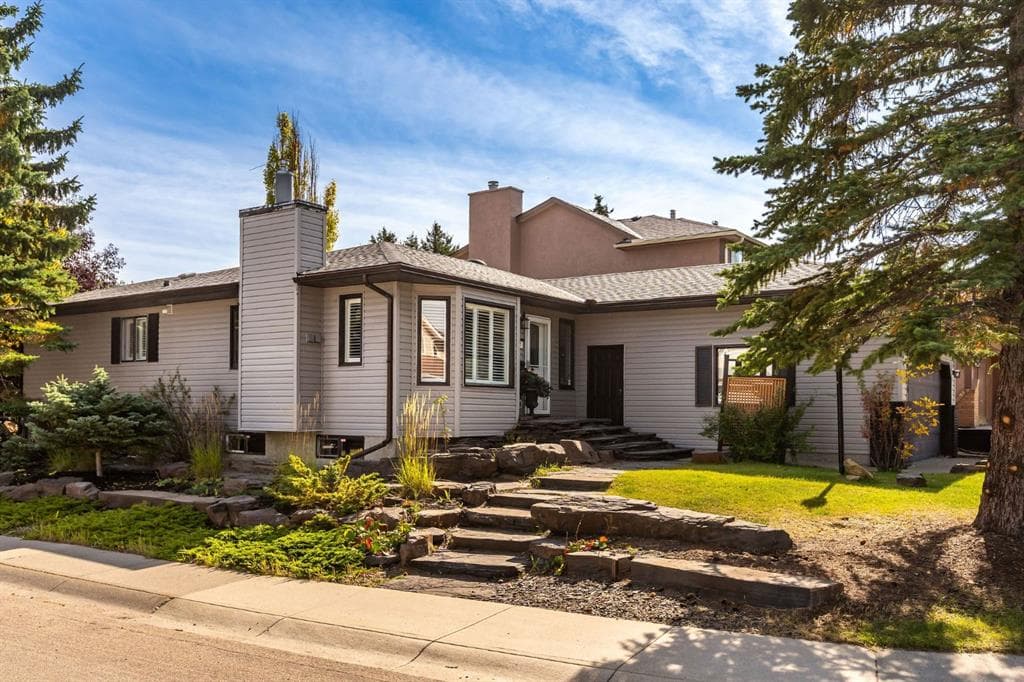 5-bed Detached for sale at 505 Edgebank Place NW, Calgary