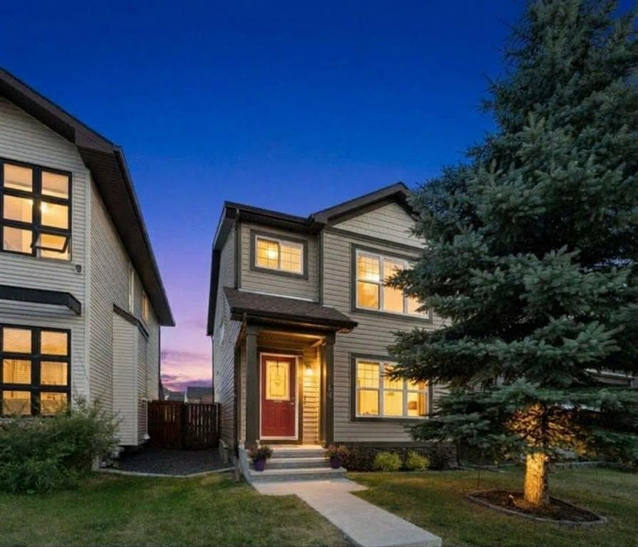 3-bed Detached for sale at 70 Walden Manor SE, Calgary