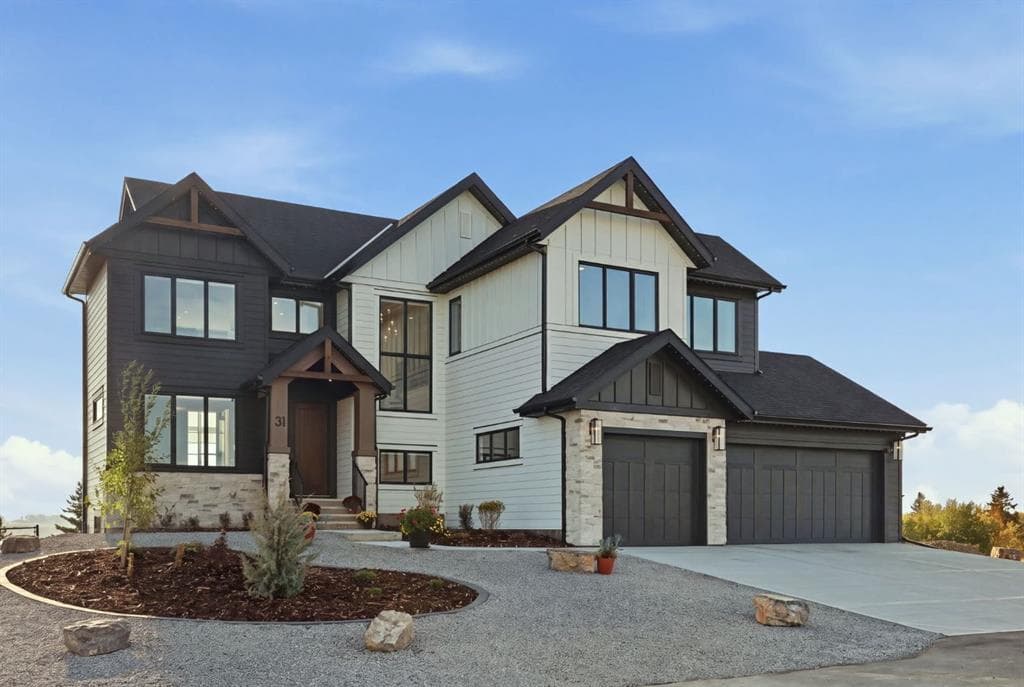 5-bed Detached for sale at 31 Monterra Bluffs, Cochrane Lake