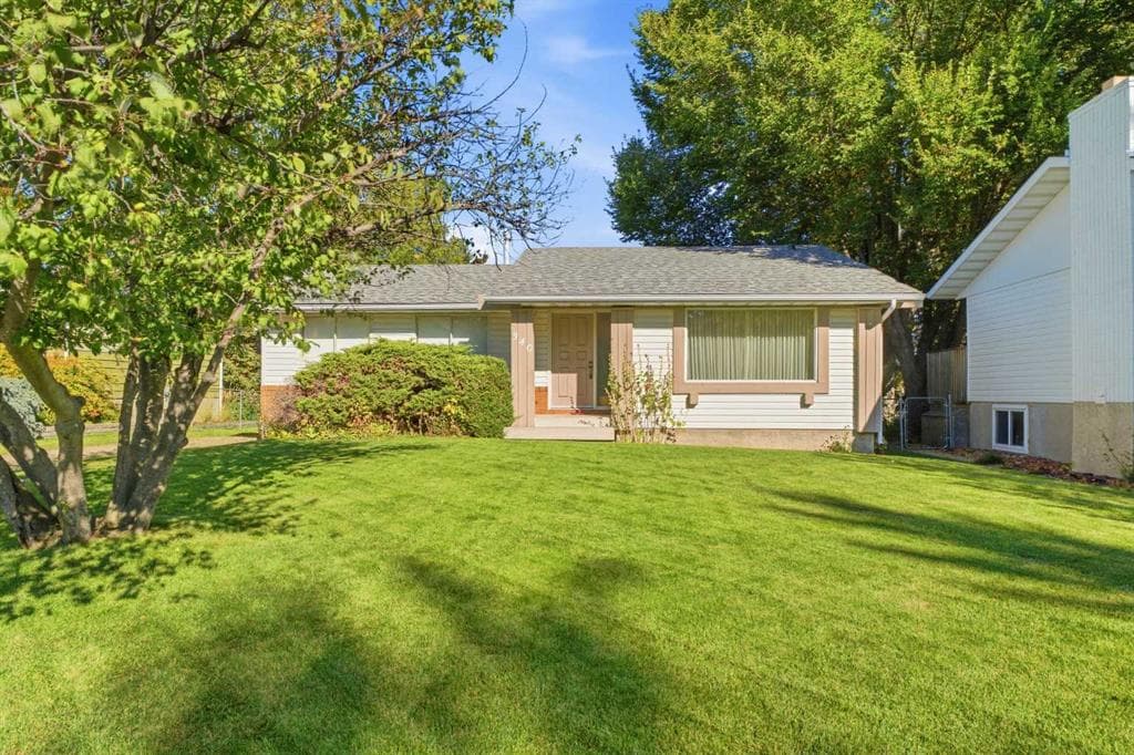 3-bed Detached for sale at 340 Canniff Place SW, Calgary