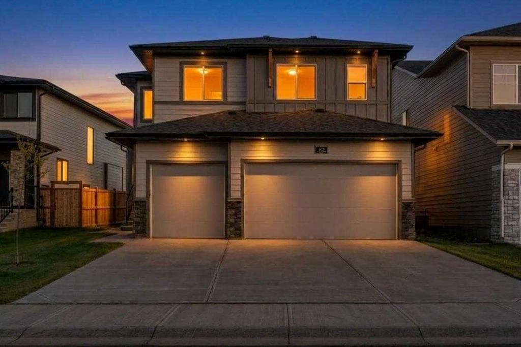 5-bed Detached for sale at 43 South Shore Road, Chestermere