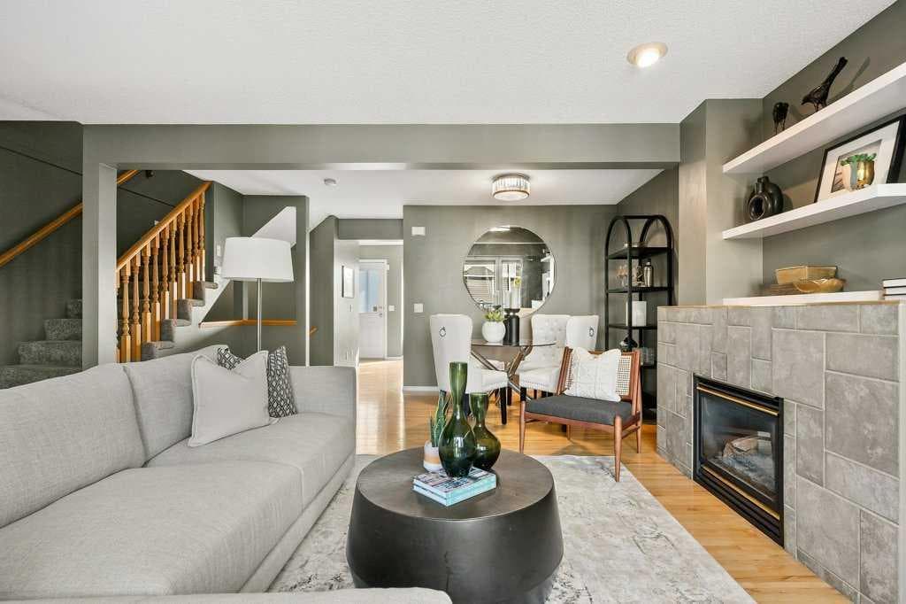 2-bed Townhouse for sale at 248 Regal Park NE, Calgary