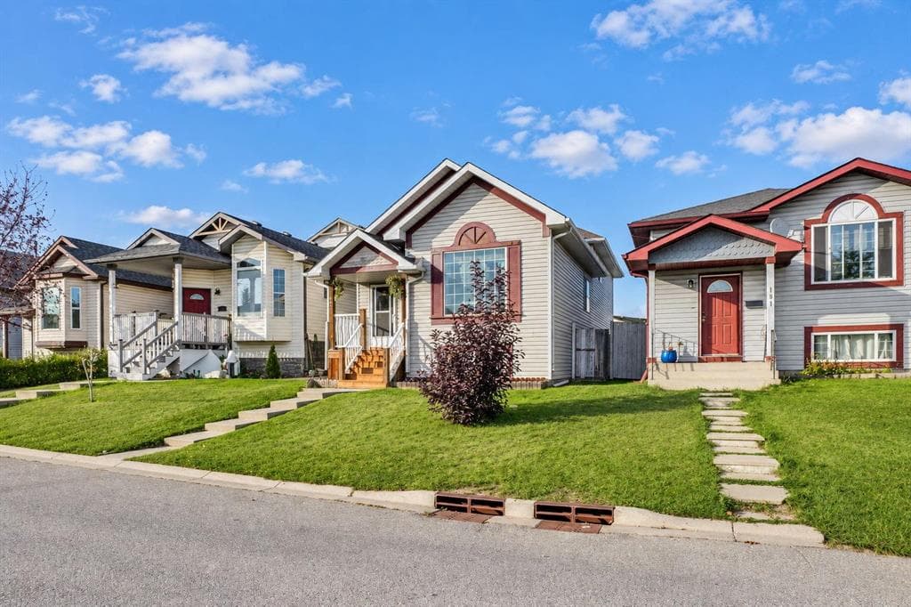 3-bed Detached for sale at 177 Erin Circle SE, Calgary