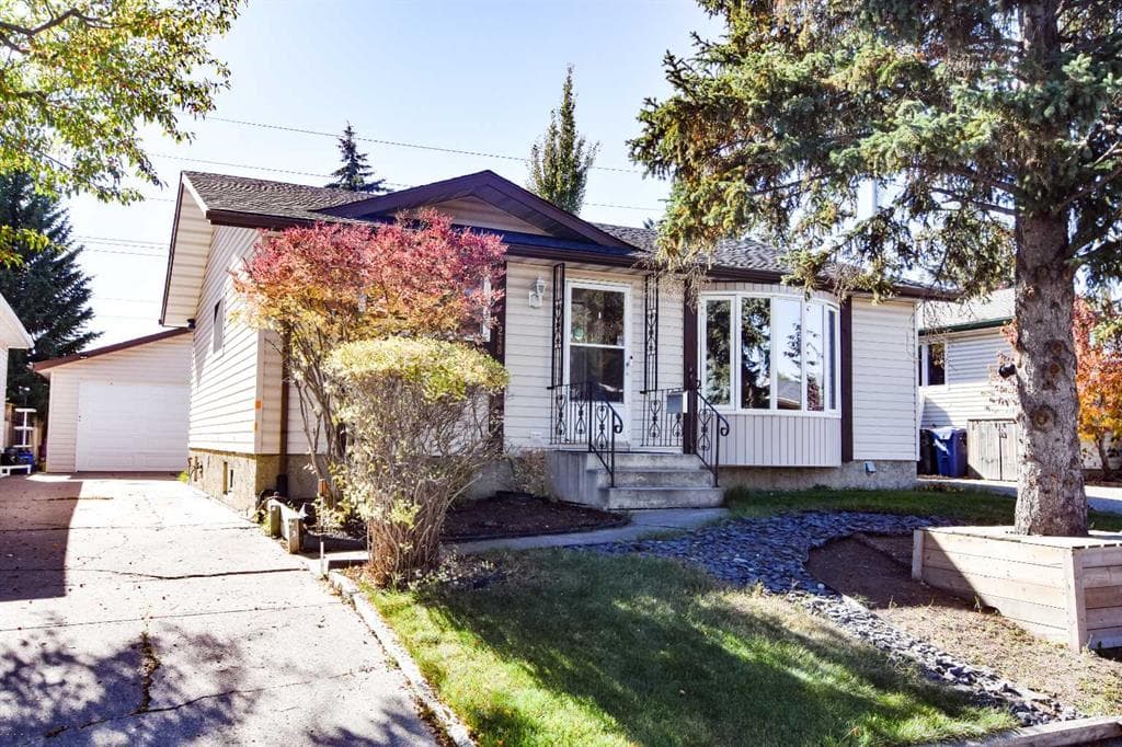 4-bed Detached for sale at 248 Bracewood Road SW, Calgary