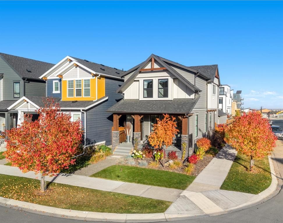 3-bed Detached for sale at 120 Treeline Manor SW, Calgary
