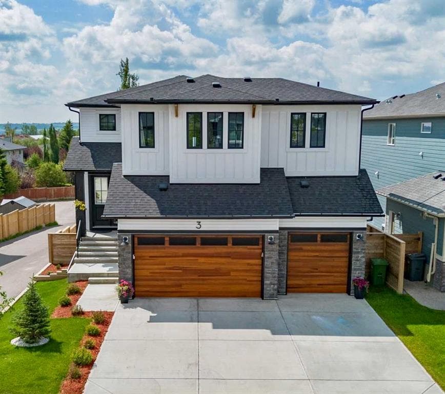 4-bed Detached for sale at 3 Highwood Drive, Okotoks