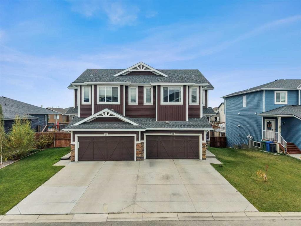 3-bed Semi-detached for sale at 21 Hanson Lane NE, Langdon