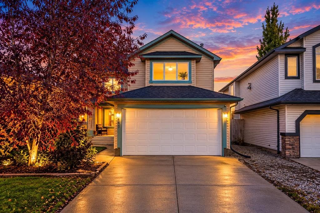 141 Shannon Square SW — photo 1