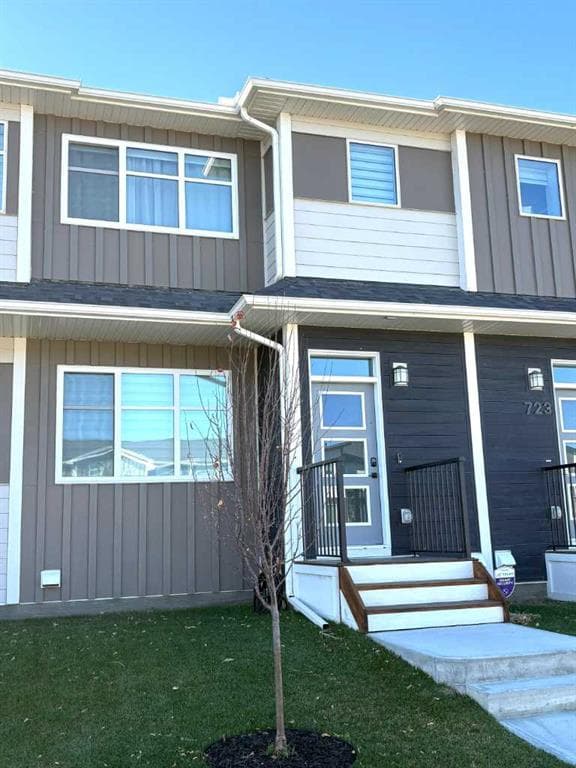 335 Wolf River Drive SE — photo 1