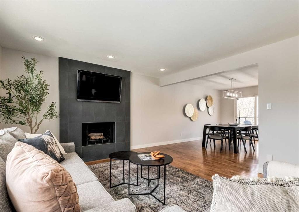 4-bed Detached for sale at 176 Mapleburn Drive SE, Calgary