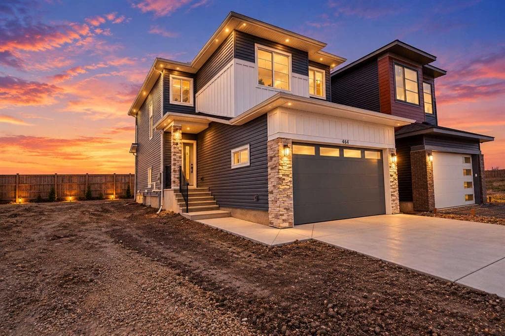 3-bed Detached for sale at 464 Lewisburg Place NE, Calgary