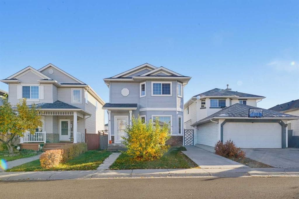 32 Los Alamos Crescent NE — photo 1