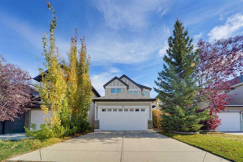 97 Panora Way NW — photo 1