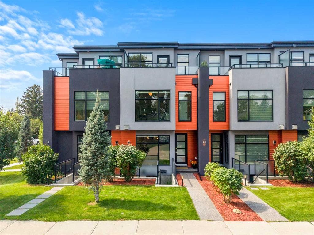 3-bed Townhouse for sale at 1103 4 Street NE, Calgary