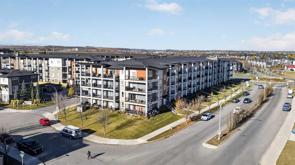 3-bed Apartment for sale at 217, 10 Walgrove SE, Calgary