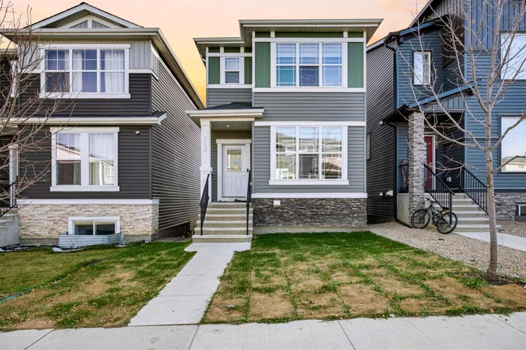143 Amblefield Avenue NW — photo 1