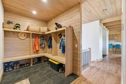 Thumbnail 18