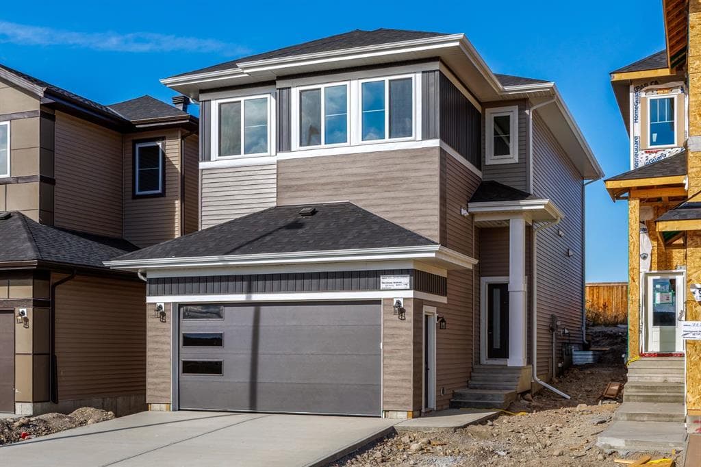 73 Topaz Place — photo 1