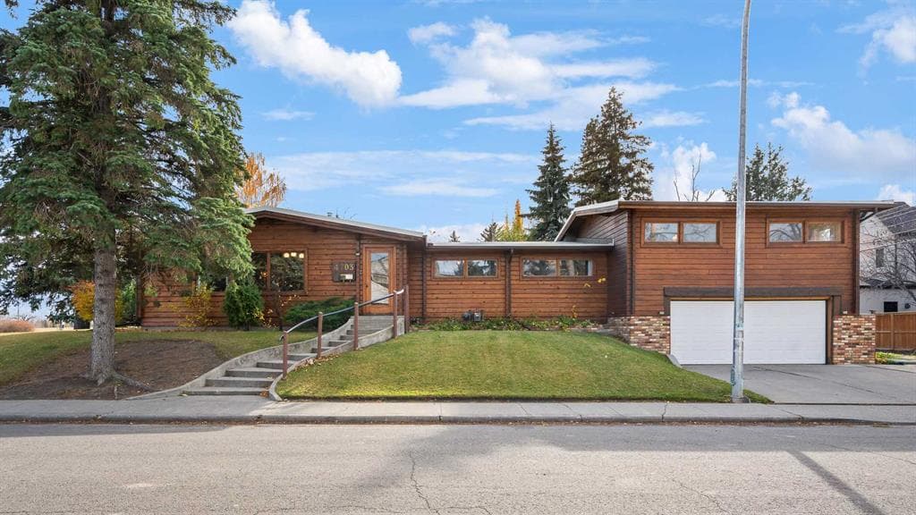 4703 14A Street SW — photo 1