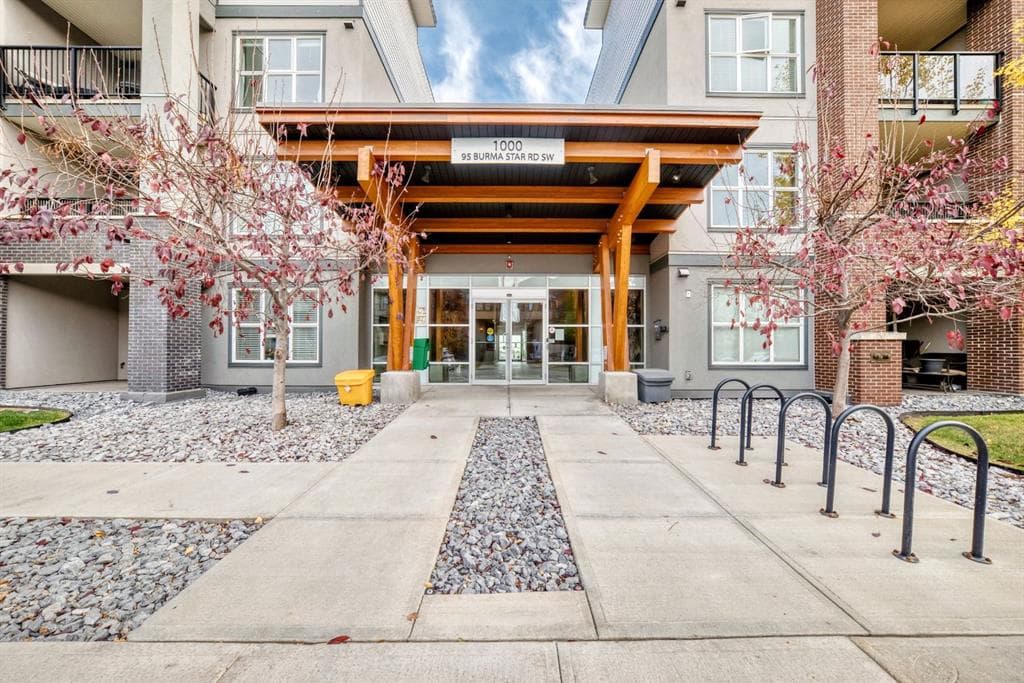 2-bed Apartment for sale at 1205, 95 Burma Star Road SW, Calgary