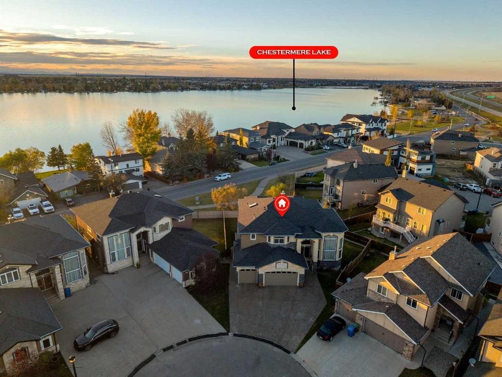 220 East Lakeview Place — photo 1