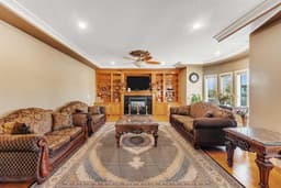 Thumbnail 12