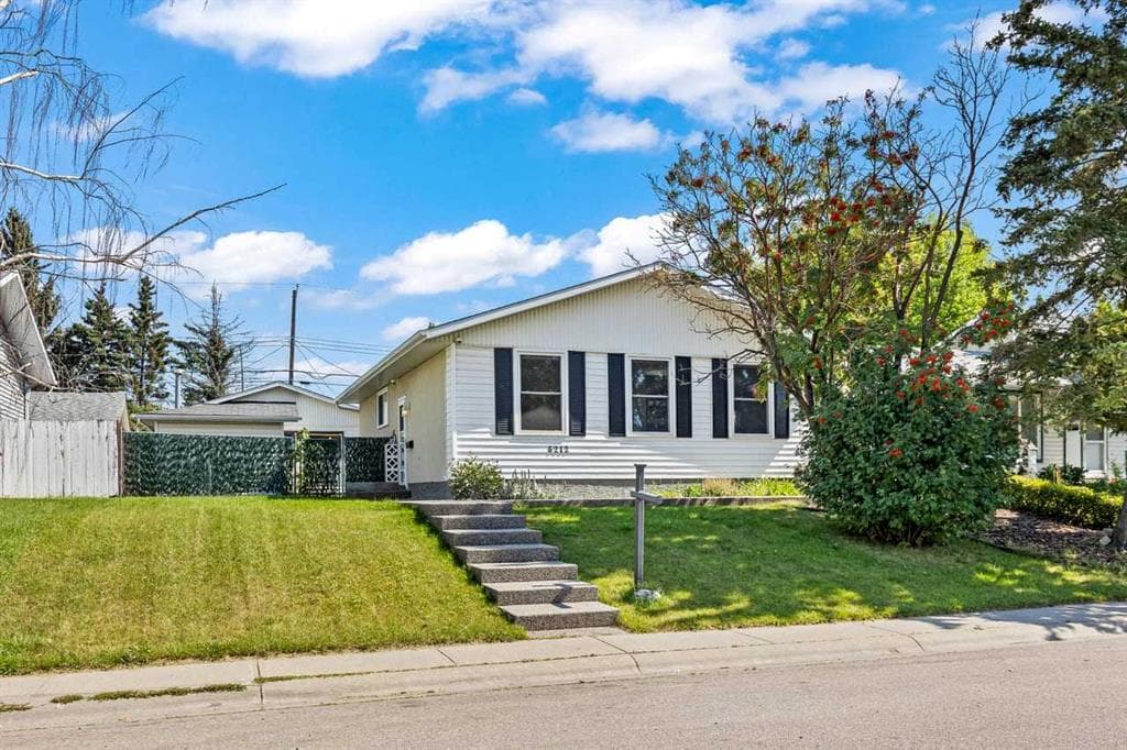 5212 Marshall Road NE — photo 1