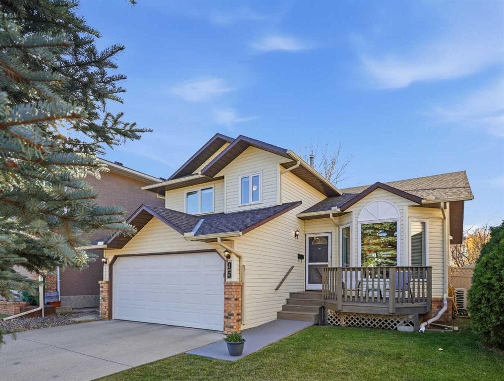 95 Macewan Ridge Close NW — photo 1